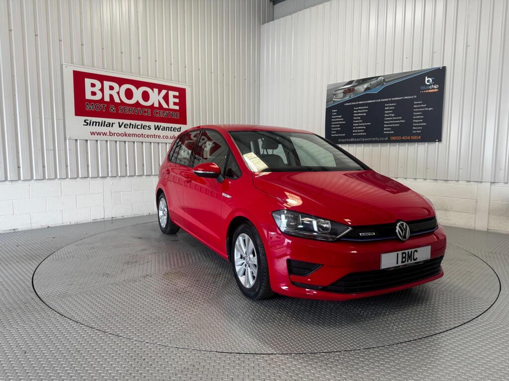 Volkswagen Golf Sv