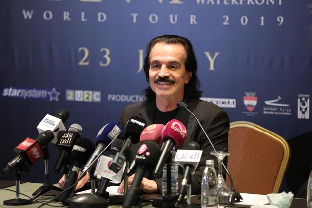 Yanni, photo 1