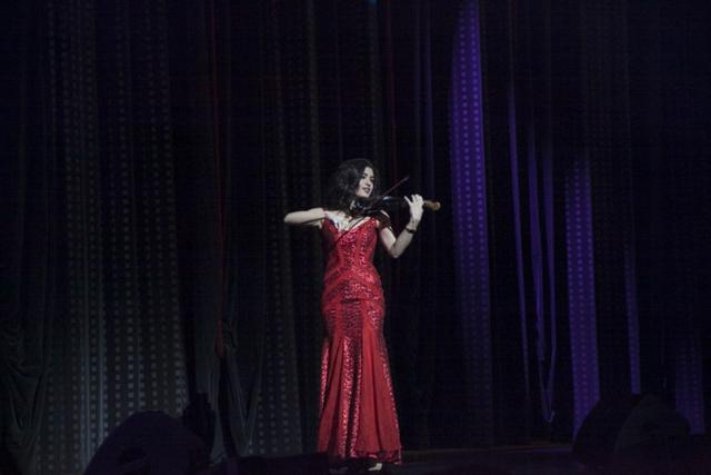 Nawal Zoghbi & Wael Jassar, photo 4