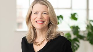 Headshot of Kate Mellor, Chief Commercial Officer at Alma