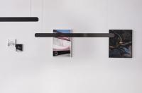 Installation view, Nora Obergeschwandner, "Die Ewigkeit ist jetzt schon eine Weile lang", 2023 / Manuel Nieberle, "Mint", 2019 / Martina Borsche, "'Behind Eureka Lodge", 2023 / Anqi Li, "Coincidence", 2023. © Der Greif Studio | DER GREIF