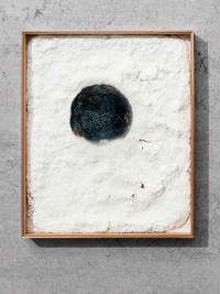 "Attendant #2," 39,0 x 45,5 cm , 2023 | DER GREIF