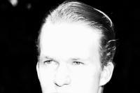 The Quiet Rise | DER GREIF