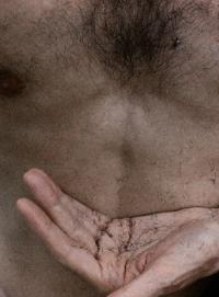 Nivard Thoes, "Grooming", Hong Kong, 2025 | DER GREIF