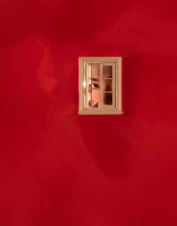 Nyo Jinyong Lian, "Intrusion" from the series "I hope someday you’ll join us" | DER GREIF