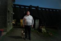 "Howell ‘Cerrigcwplau’, Ceri and the Claerwen Dam (portrait in moonlight)" | DER GREIF