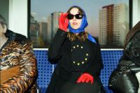 Anna Franciska Legát - Rozina on the S-Bahn | DER GREIF