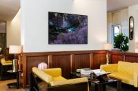 Installation view, Claudia Fuggetti, “Hot Zone”, 2021. © Pietra Studio | DER GREIF