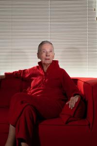 Sofie Flinth "Fixed" from the series "Woman - Your Duty is Beauty" | DER GREIF