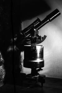 "Through the Cosmic Glass" | DER GREIF