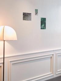 Installation view, Saskia Groneberg, from the series "Kabelsteg", Set #4, 2025 © Jens Masmann | DER GREIF