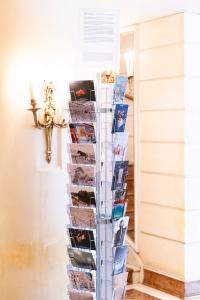 "Bilder auf Reisen / Pictures on a Journey" | DER GREIF