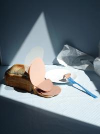 From the series "Clay Feet" | DER GREIF