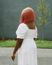 "On the streets of Temple Road" | DER GREIF