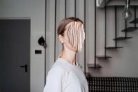 Ekaterina Frolova, From the series "Dom", Cyprus | DER GREIF