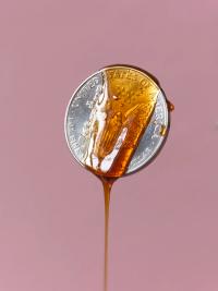 Dripping Honey | DER GREIF