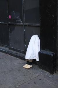 Carlos Leal, "Ghost in the City" | DER GREIF