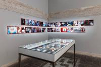 "Una storia italiana". Installation view at Fotodoks, Munich, 2025. | DER GREIF