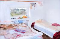 A Room in Poland, Where My Mom and Aunt Were Refuging | DER GREIF