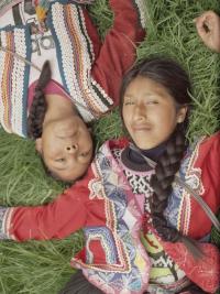 Diana Guerra, "Hermanas" from the series "Suspended In Time" | DER GREIF