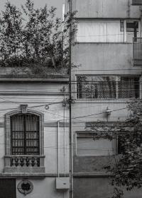 Emmanuel Rodríguez Mazón, From "Sidewalls | Ties Across Walls" Mexico City, Mexico, 2023 | DER GREIF