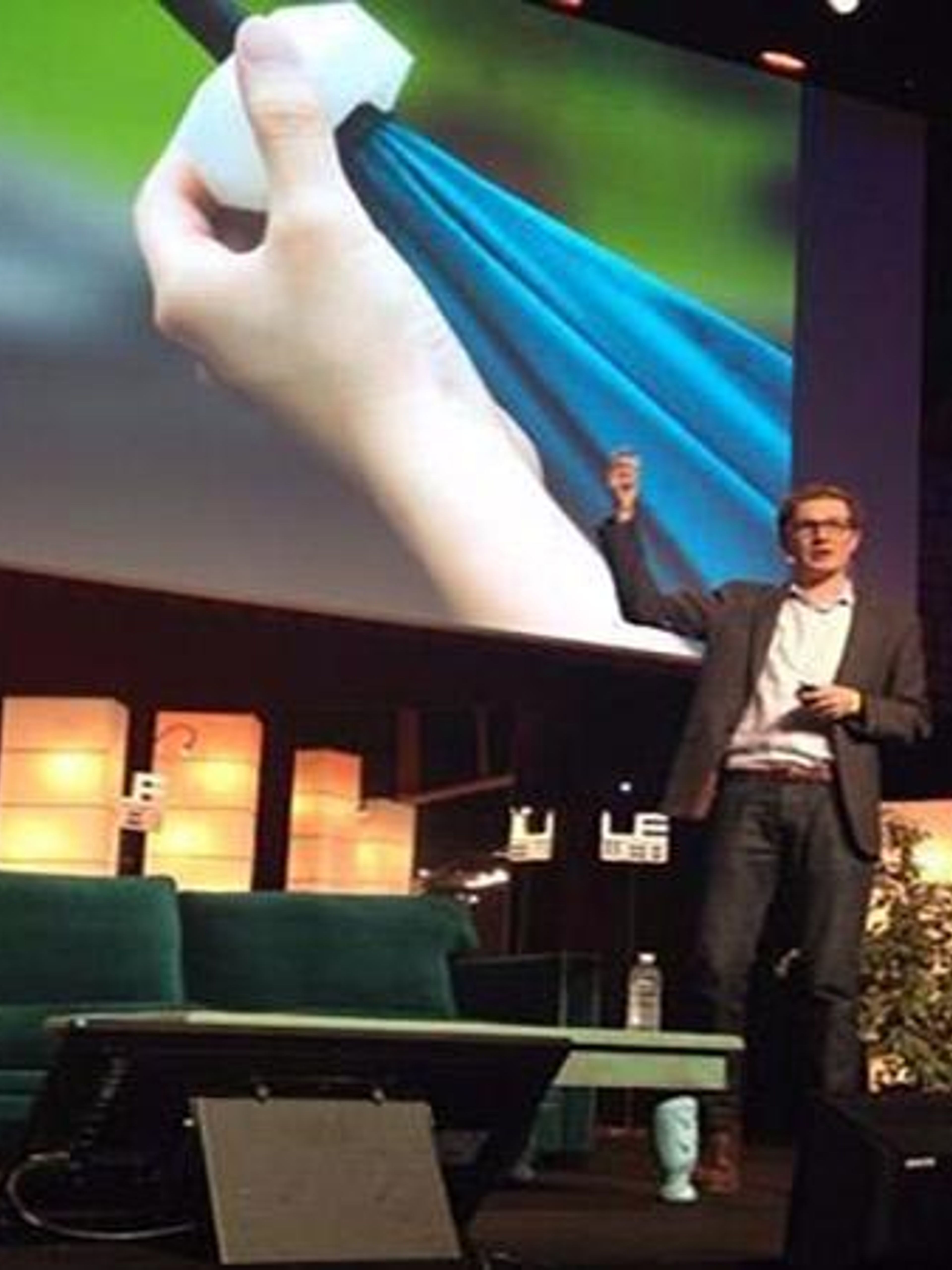 Are You Inspired, or Overwhelmed? A Conversation With Henry Mason on the “Expectation Economy”