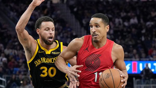 Warriors Extend Streak with Dominant Win Over Trail Blazers
