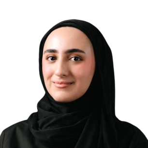 زينب أمير