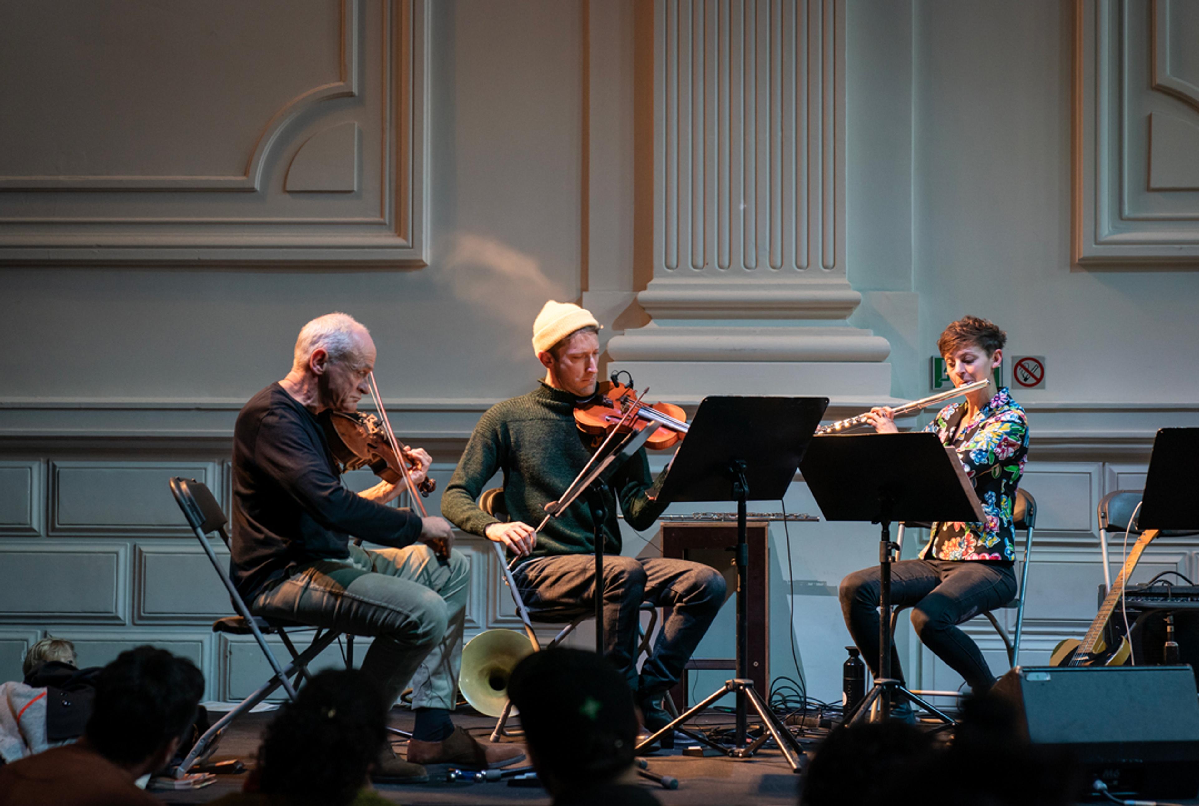 Hans Egidi, Maximilian Haft et Susanne Peters ©Frank Emmers, Liquid Room 2024