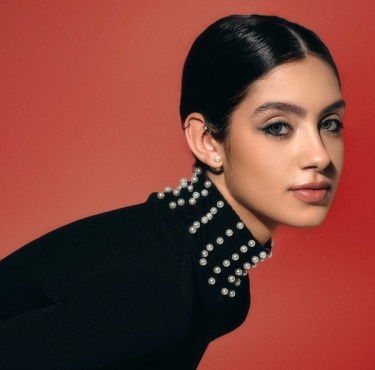 رؤية مشرقة: عدسات لاصقة ترندي للجمعة البيضاء