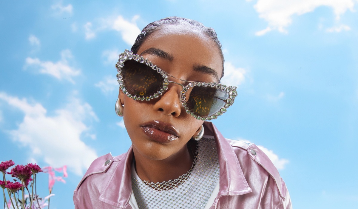 Sparkle & Shade: Swarovski, Studded & Colored Frames for Festival Fun
