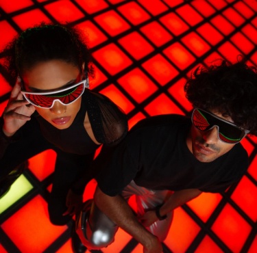 ماركات أوكلي وكاريرا ينطلقان في الوقت المناسب لموسم الألعاب