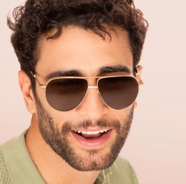 نظارات شمسية أفياتور: طراز كلاسيكي لا تبطل موضته