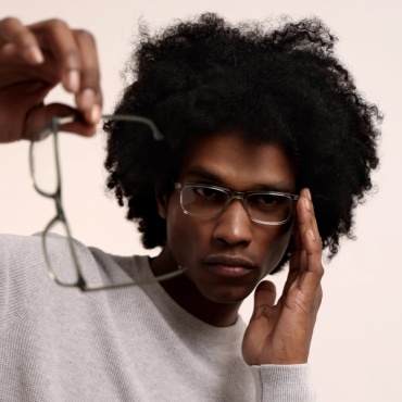 Framing Your Face: Guide to Online Prescription Glasses