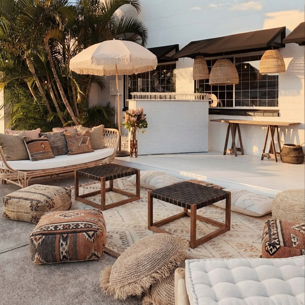 Lounge Seating Set