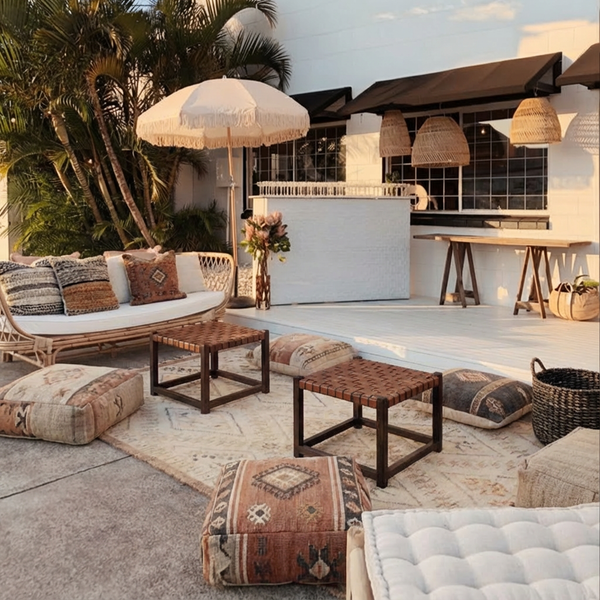 Lounge Seating Set