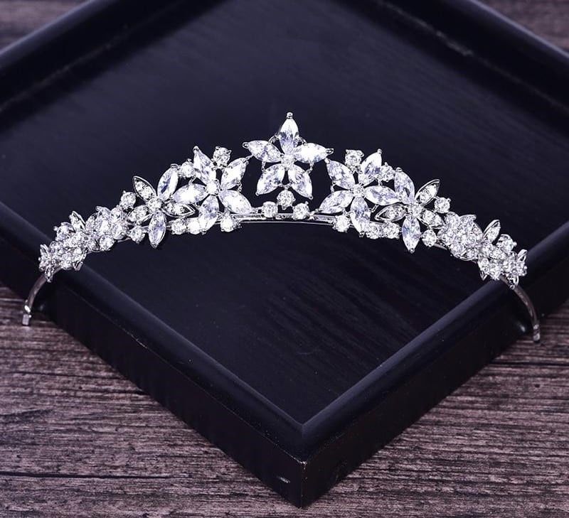 Alberto Axu kroontje tiara Ivy