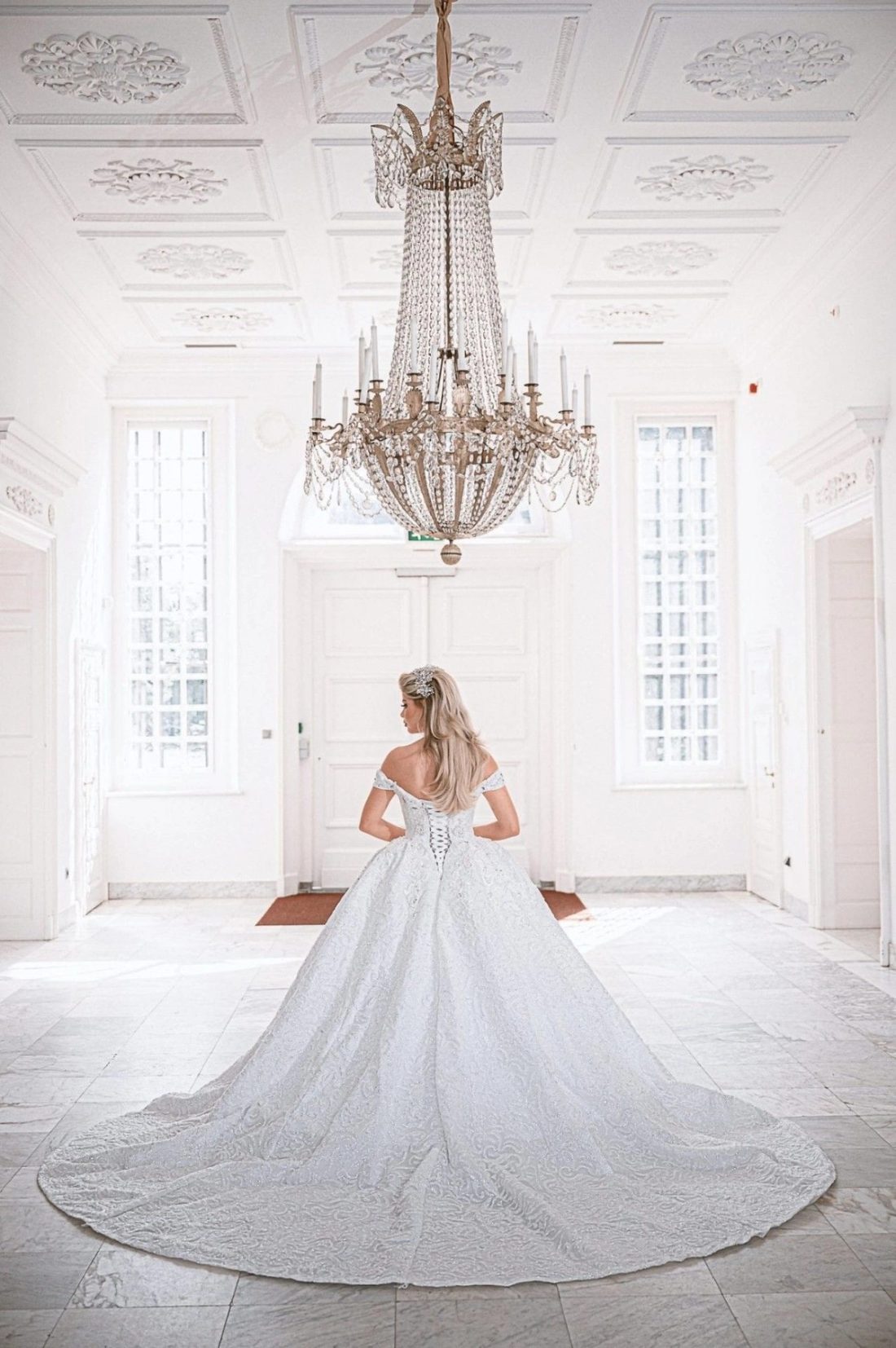 Alberto Axu trouwjurk prinses - Lieselotte