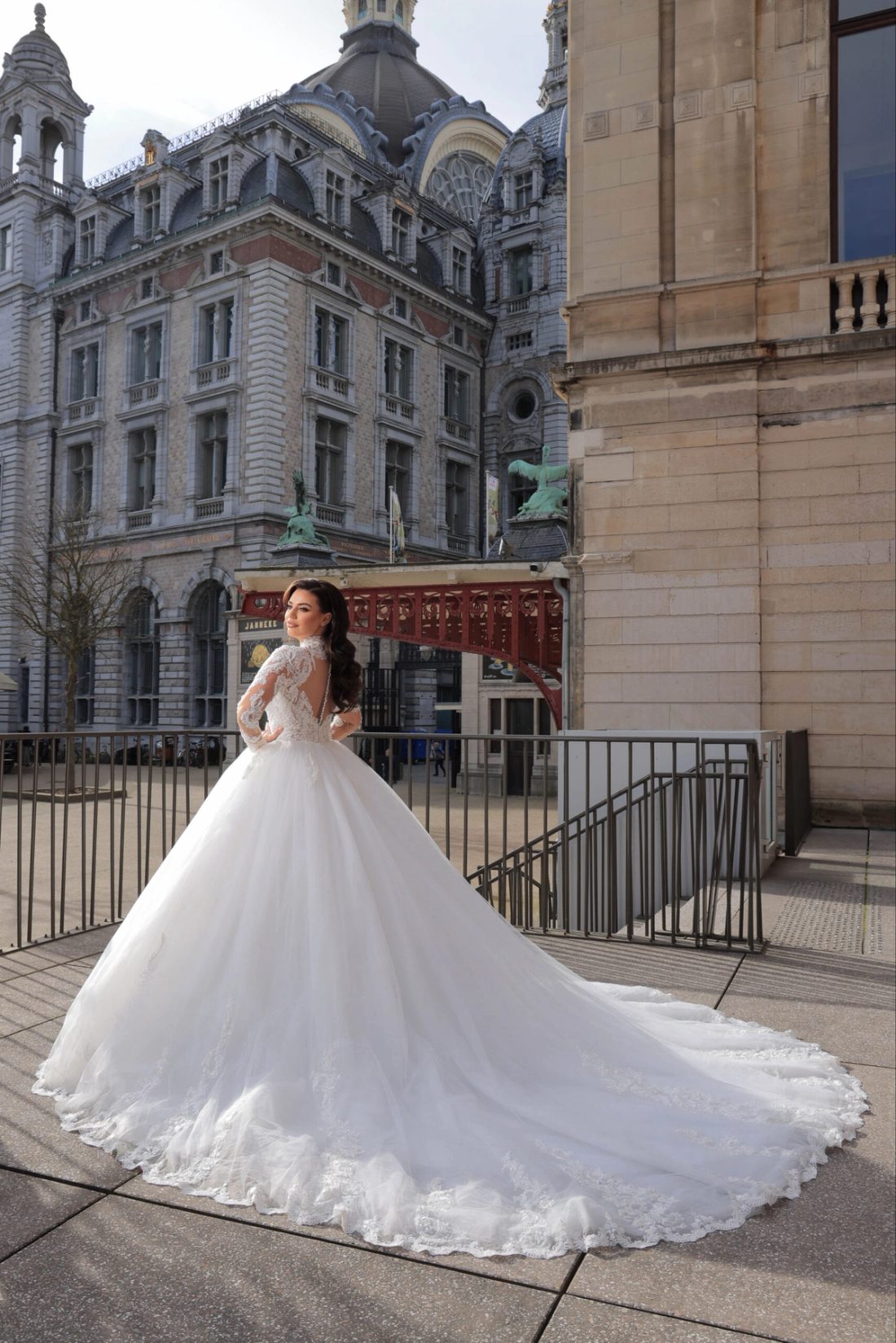 Trouwjurken Collectie 2024 Alberto Axu Prinses Helene