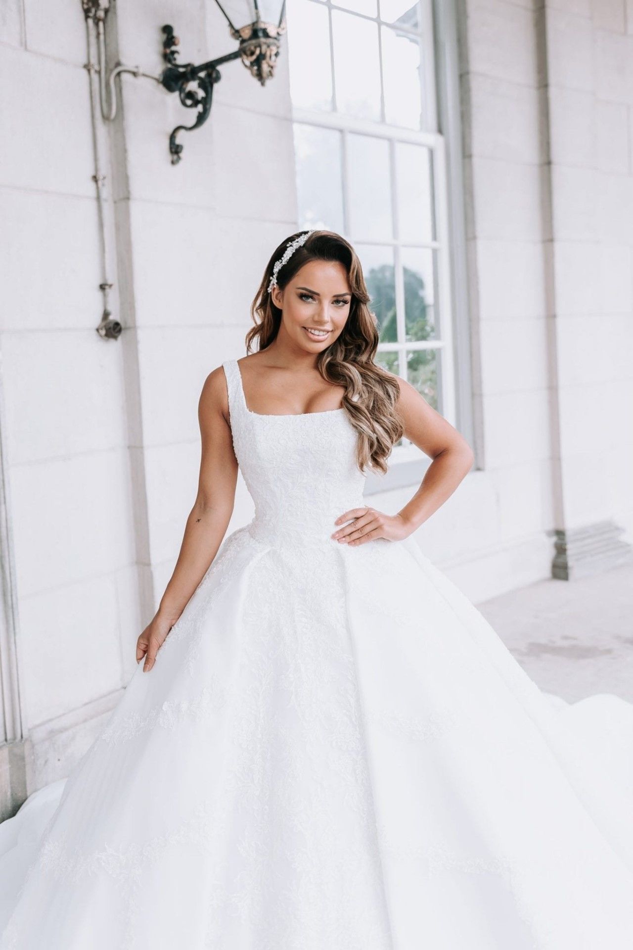 Alberto Axu trouwjurk prinses - Selin