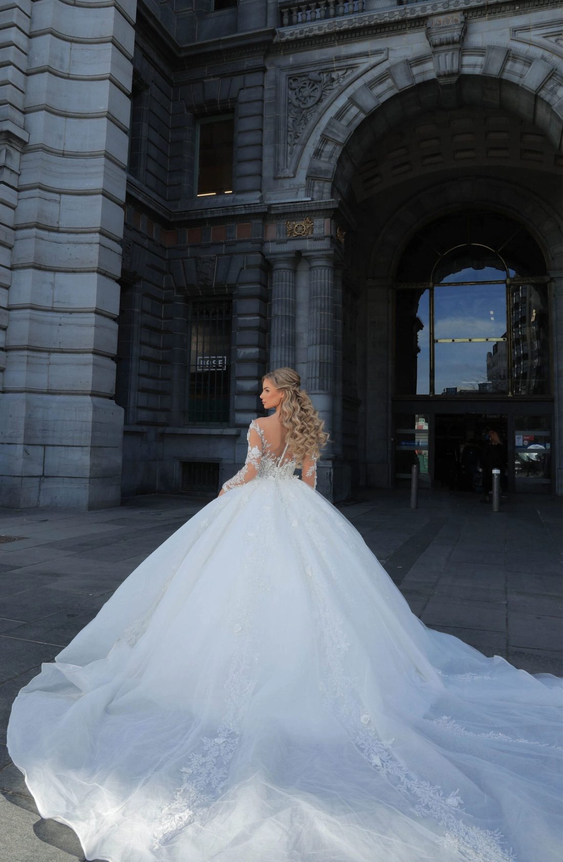 Trouwjurken Collectie 2024 Alberto Axu Bella Prinses