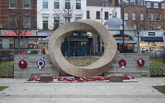 War memorial, Islington Green