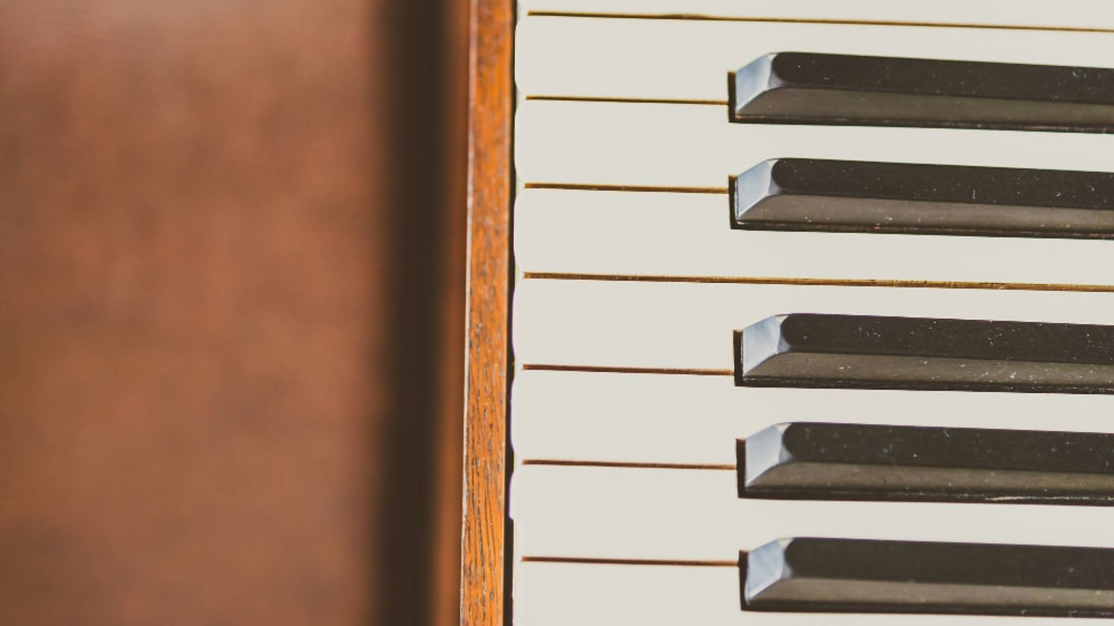 A close up of piano keys