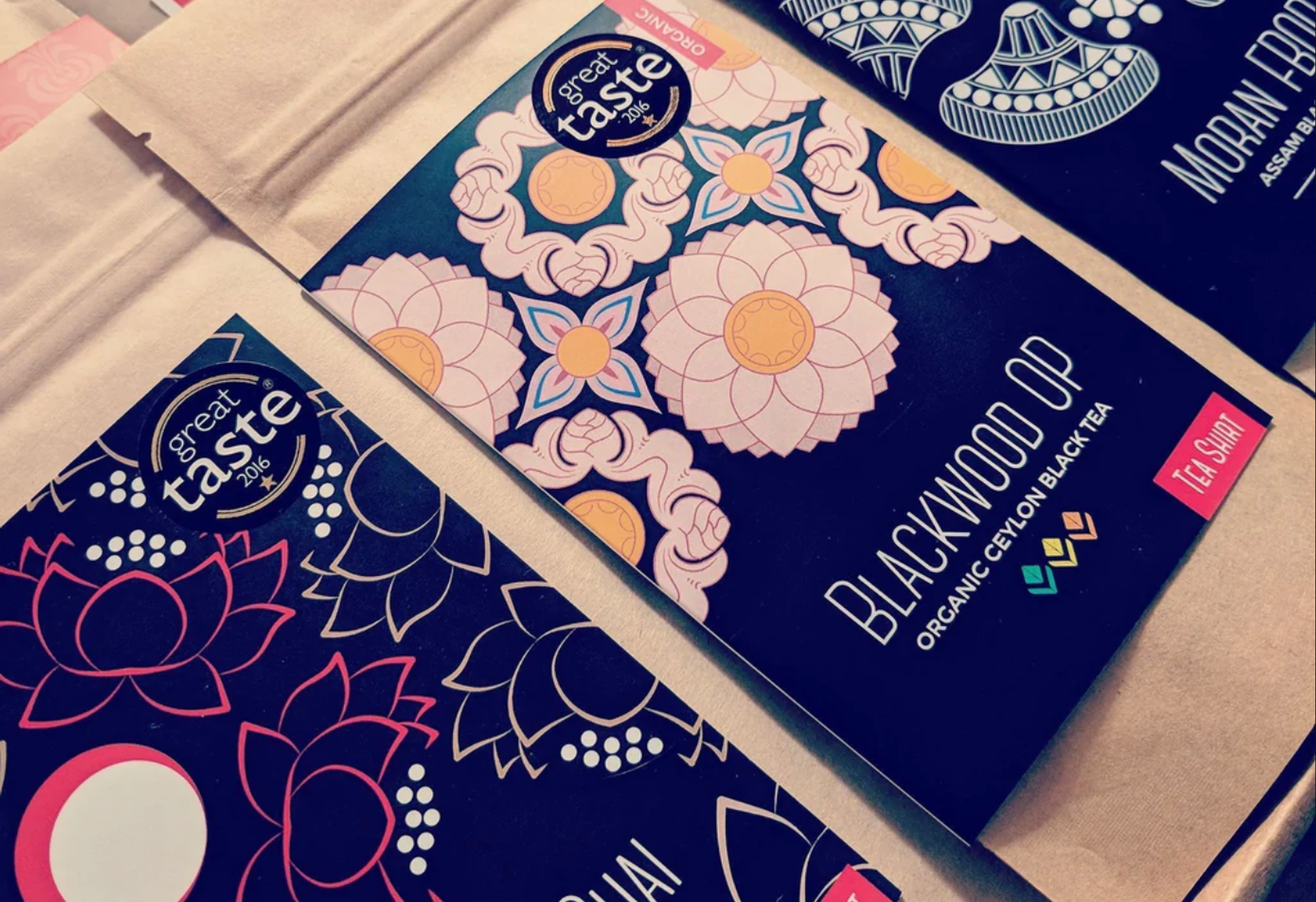 HOLD ecommerce storage customer tea shirt products