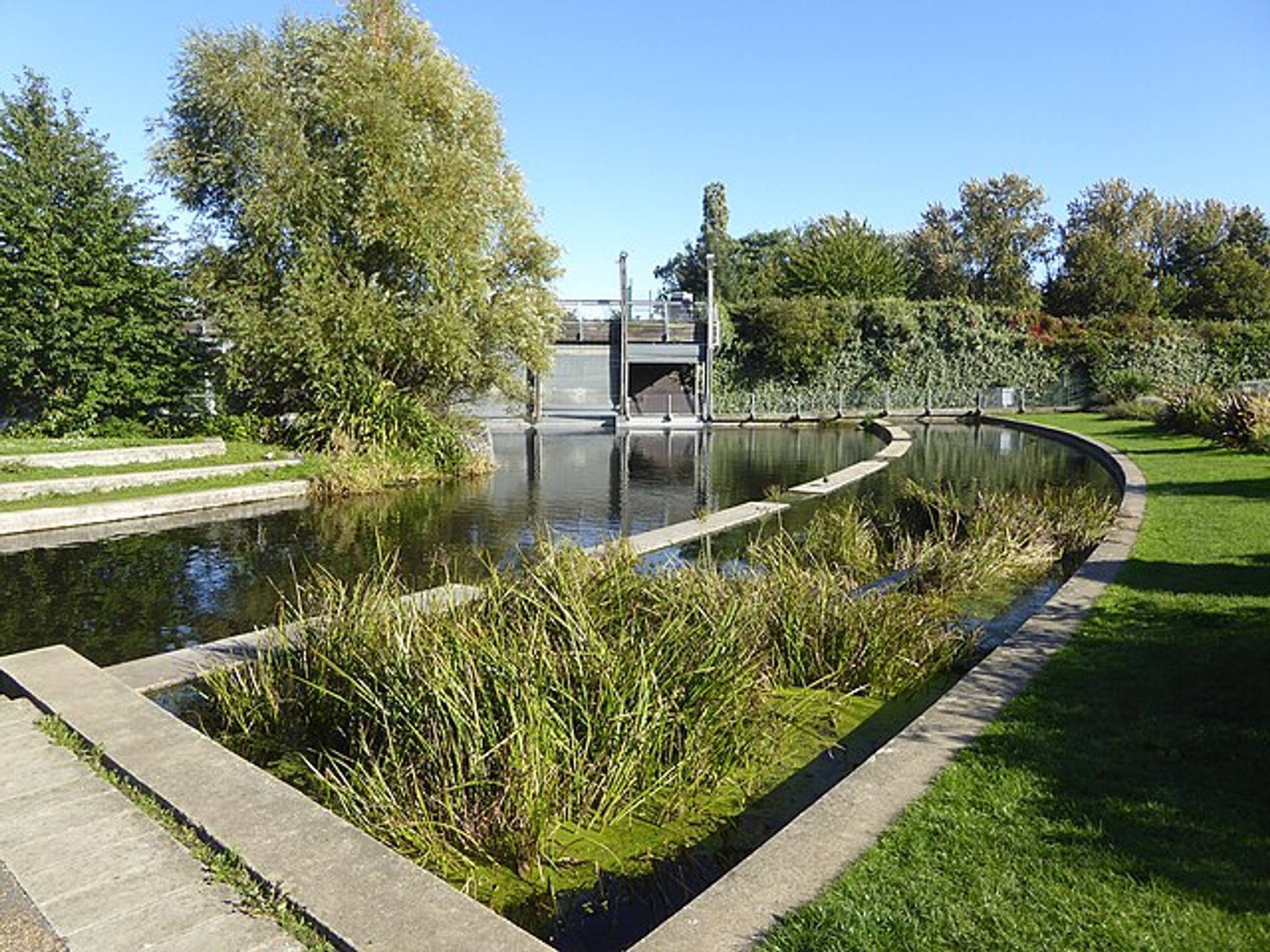Mile End Park Regent's Canal Mile End Park Restoration