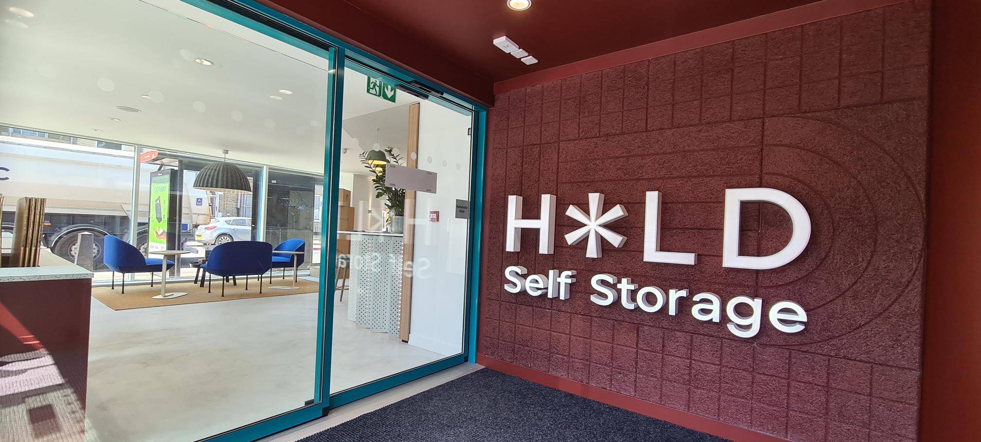 HOLD Self Storage Kings Cross reception