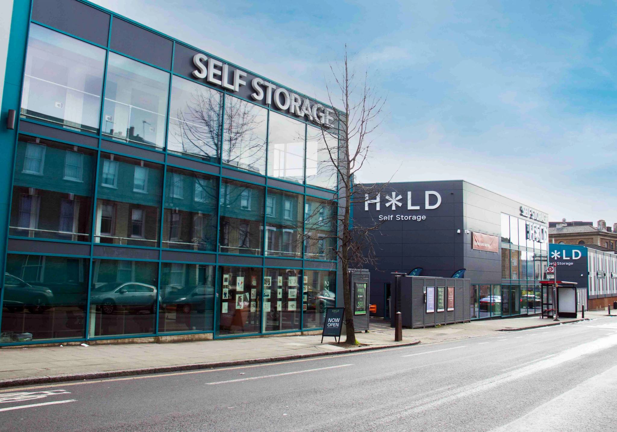 HOLD Self Storage london facility in London