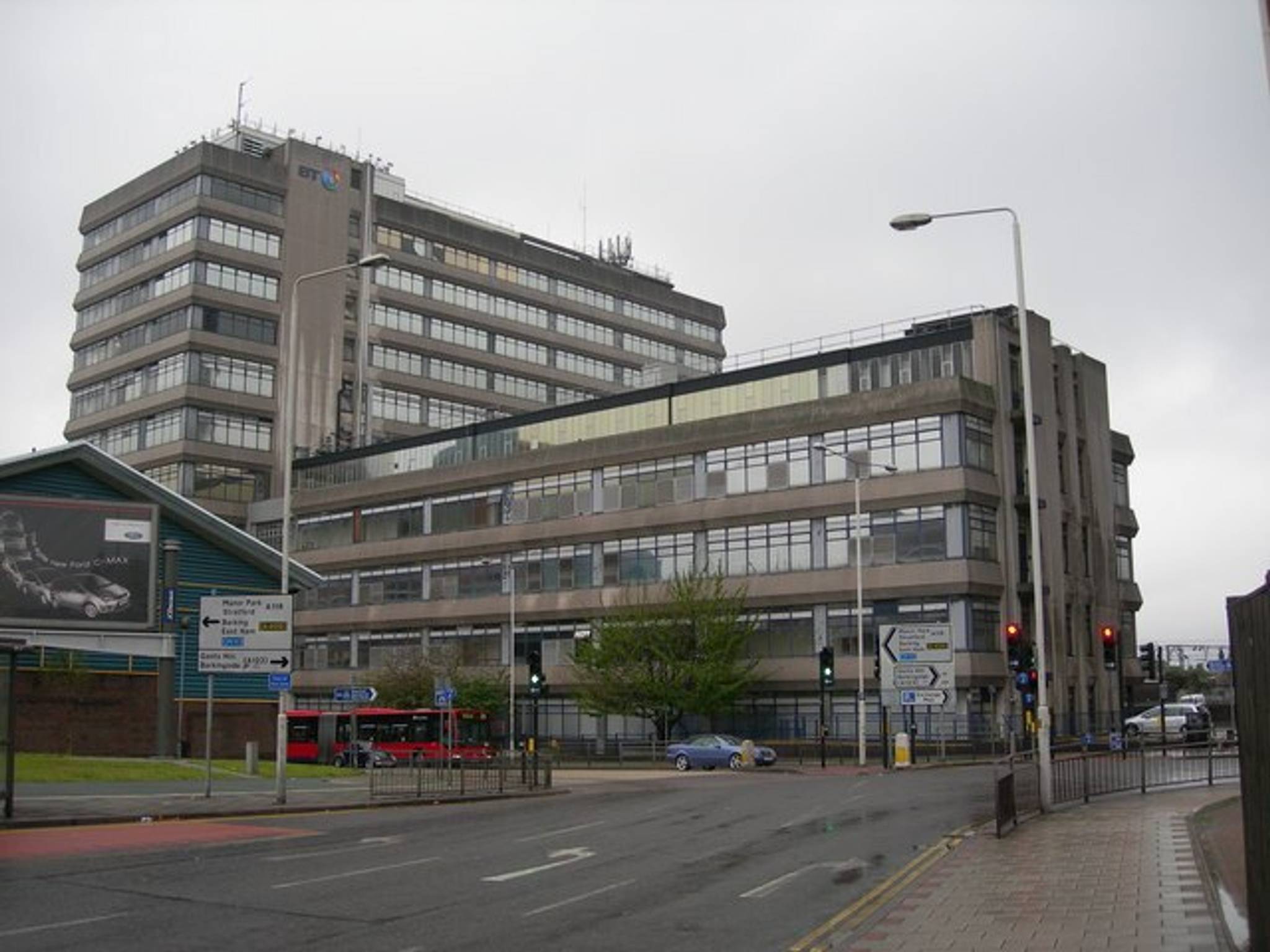 Offices on Ilford Hill, 2007