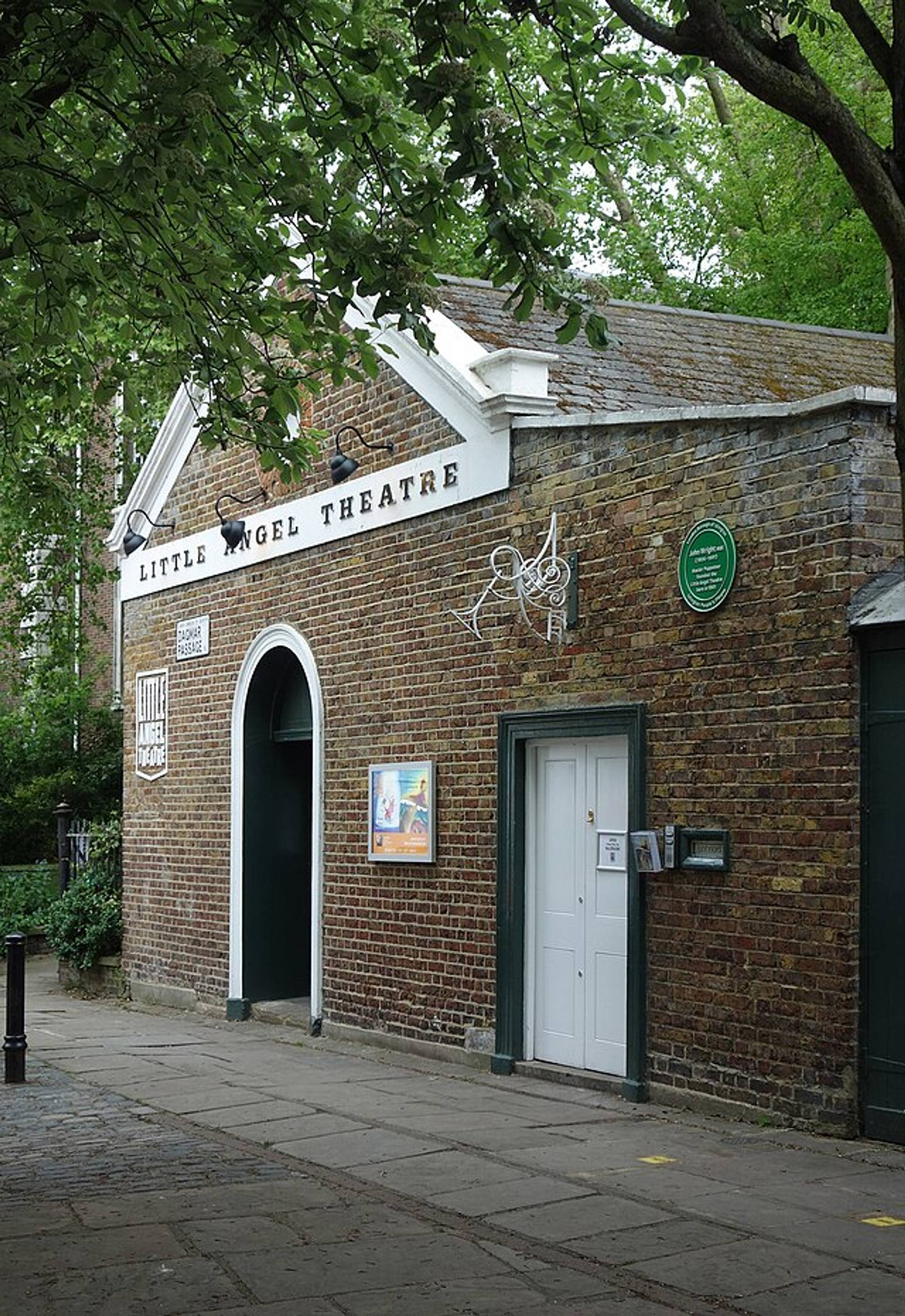 Little Angel Theatre, Dagmar Passage