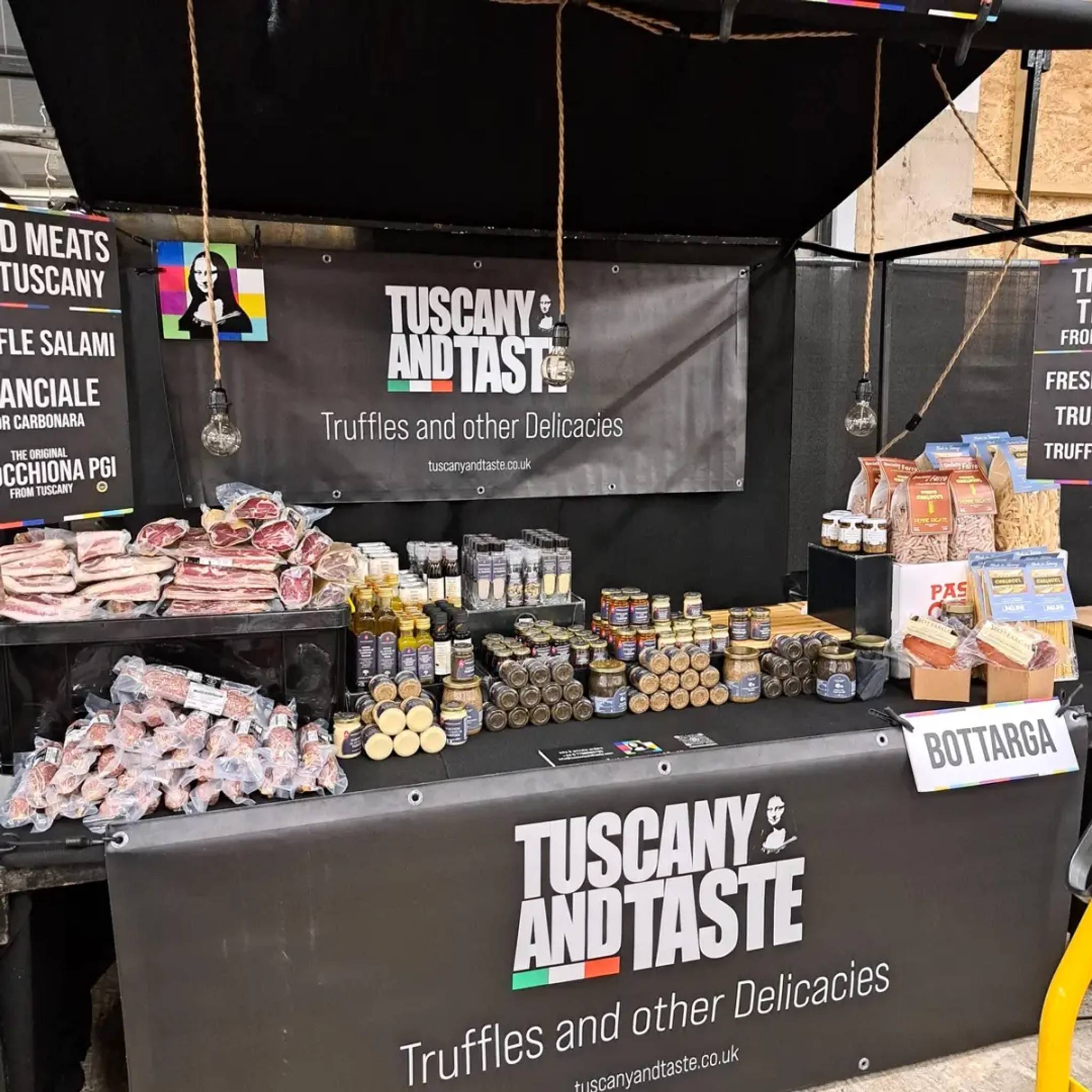 tuscany and taste market stall hold business customer